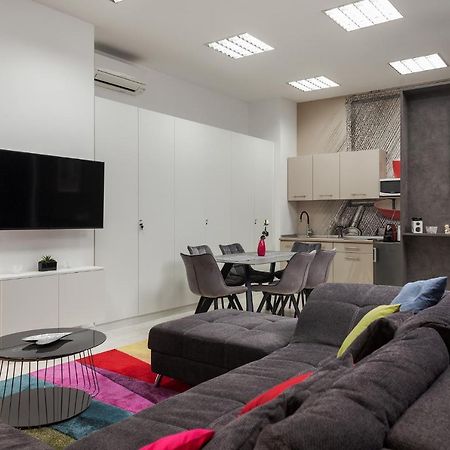 The Base Apartment Загреб Екстериор снимка